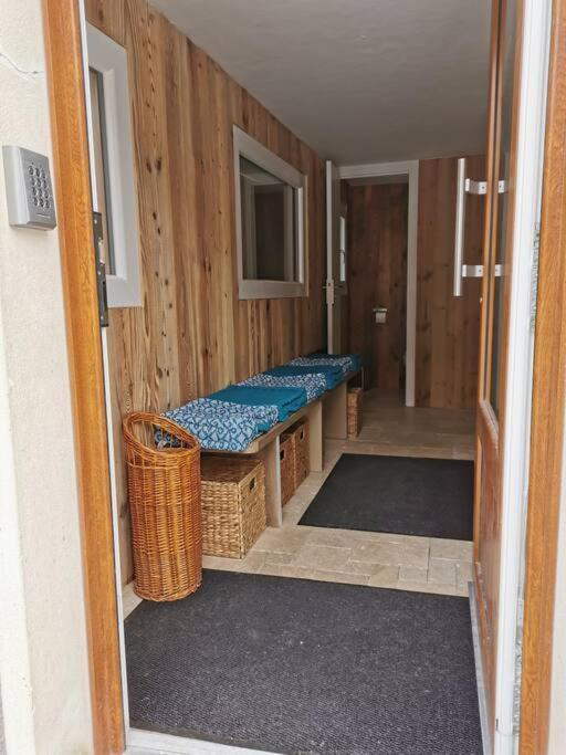 Gite 14 Pers Lesoursfanfarons Spacieux Chaleureux Bramans Exterior foto